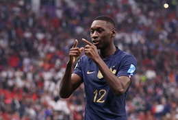 Pháp vào chung kết với bàn thắng nhanh nhất từ cầu thủ dự bị