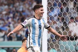 Ra mắt World Cup, Alvarez đã xếp thứ 8 về ghi bàn của Argentina