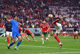 Đóng góp kinh ngạc của các hậu vệ Pháp ở bán kết World Cup