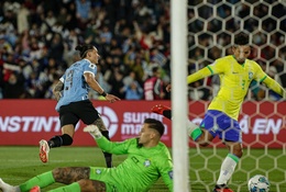 Trực tiếp Uruguay vs Brazil: Selecao nhận bàn thua thứ 2
