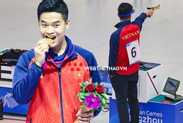 Xạ thủ Phạm Quang Huy nhận thưởng trước khi dự giải vô địch châu Á tìm suất dự Olympic 2024