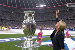 Đằng sau thắng lợi tưng bừng của Đức ở Euro 2024: Khoảnh khắc xúc động về Franz Beckenbauer