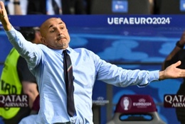 Bị loại ở Euro 2024, HLV Spalletti có thể bị sa thải ngay trước chuyến bay trở về Italia