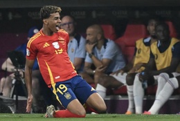 Bàn thắng của Yamal giúp Tây Ban Nha tiến gần kỷ lục của Pháp ở Euro