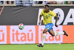 Tuyển Brazil có 2 cầu thủ trẻ nhất tham dự World Cup kể từ Ronaldo năm 1994