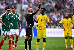 3 thẻ đỏ và những tranh cãi ở trận khai mạc World Cup 2026