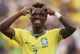 Vì sao Vinicius nhường đá phạt đền cho Bruno Guimaraes?
