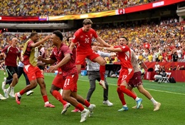 Thụy Sĩ vượt Colombia trên chấm luân lưu, đoạt vé vào tứ kết World Cup 2026