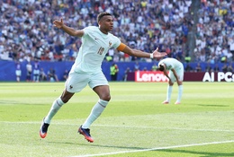 Pháp vào bán kết World Cup sau màn bùng nổ của Mbappe và Dembele trong vòng 6 phút