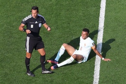 Mbappe dập tắt nỗi lo chấn thương sau trận thắng Ma-rốc