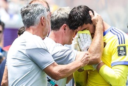 Courtois rời sân trong nước mắt, Tây Ban Nha lập tức trừng phạt tuyển Bỉ
