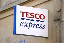 Siêu thị Tesco chơi đẹp khi đóng cửa sớm ngày Anh tranh vô địch Euro 2024 với Tây Ban Nha