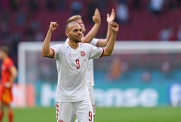 Tuyển thủ Đan Mạch ăn nên làm ra và trở thành giàu nhất Barca