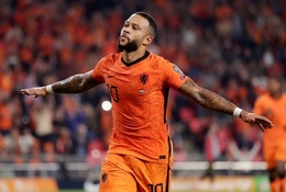 Memphis Depay lập kỷ lục ghi bàn cho tuyển Hà Lan trong năm