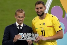 Donnarumma nhận giải thưởng chưa từng thấy tại EURO 