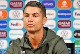 Coca Cola có kiện UEFA và Pogba có tẩy chay Heineken không?