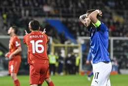 Từ Macedonia tới Hàn Quốc, 5 cú sốc của tuyển Italia trong thế kỷ 21