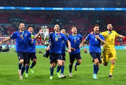 Italia bay cao trên bảng xếp hạng FIFA nhờ vô địch EURO 2021