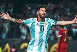 Trọng tài Szymon Marciniak và điềm gở khó tin với Messi