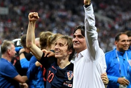 "Người không phổi" Modric giúp Croatia vượt 3 màn tra tấn thể lực để đi vào lịch sử thế nào?