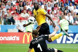 Chân sút số 1 ĐT Bỉ Romelu Lukaku: Đá bóng, ghi bàn để con đỡ khổ!