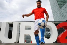 Fanzone Lens: Cuồng nhiệt cùng EURO 2016 ở thành phố nhỏ xinh đẹp