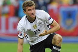 Thomas Müller đối mặt hoài nghi