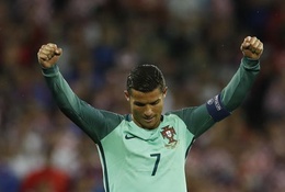 Ronaldo không bao giờ vơi khát vọng vươn lên