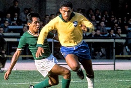 Video huyền thoại World Cup: Đôi chân ma thuật Garrincha