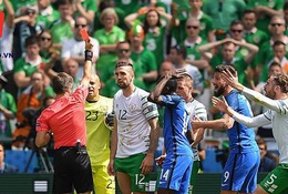 Trọng tài trẻ Việt Nam xem EURO để học "tài tây"