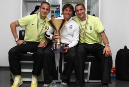 ĐT Italia là phiên bản khuyết của Juventus-Conte