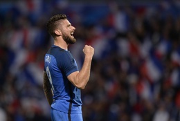 Giroud xứng đáng thế chỗ Benzema trên hàng công ĐT Pháp