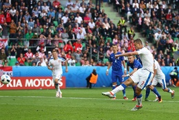 Bảng D, CH Czech 2-2 Croatia: Kịch tính tới phút chót