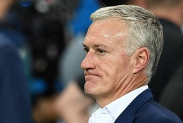 Didier Deschamps không từ chức HLV trưởng ĐT Pháp
