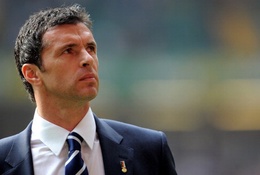 ĐT Xứ Wales đi lên từ quá khứ hào hùng và đau thương