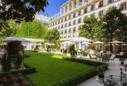 Thư EURO: Khách sạn “chết đói” mùa EURO