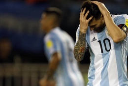 Cựu trọng tài hàng đầu châu Âu nói Messi bị oan!
