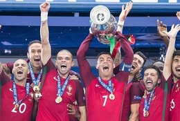 Những hình ảnh ấn tượng của lễ bế mạc và trận chung kết EURO 2016