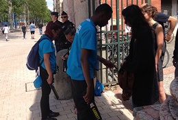 Thư EURO: Xem bóng đá ở Fanzone có an toàn?