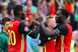 Bảng E, Bỉ 3-0 CH Ireland: Quỷ đỏ hiện hình