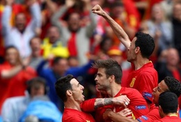 V.League với EURO 2016: Thổ Nhĩ Kỳ khó thoát "cửa tử" trước "Bò tót"