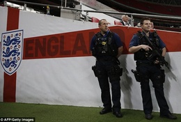 Các trận đấu của Tuyển Anh ở VCK EURO 2016 bị dọa đánh bom