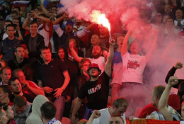 20 CĐV Nga bị trục xuất lên kế hoạch trở lại Pháp