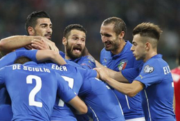 Video: Nghệ thuật phòng ngự của Italia khiến Bỉ "tắt điện"