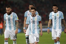 ĐT Argentina: "Hố đen" sau Messi