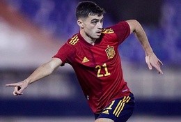 Sao Barca lập kỷ lục lịch sử tại EURO cùng Tây Ban Nha 