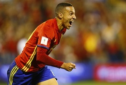 Tây Ban Nha bổ sung 4 cầu thủ dự Euro 2021 sau khi Busquets dính Covid