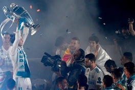 Real Madrid giành lại vị trí của CLB giàu nhất thế giới từ tay MU