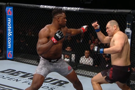 UFC on ESPN 1: Đáng thất vọng nhưng vẫn suýt phá kỷ lục