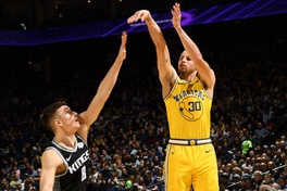 Video Golden State Warriors 125-123 Sacramento Kings (NBA ngày 22/2)